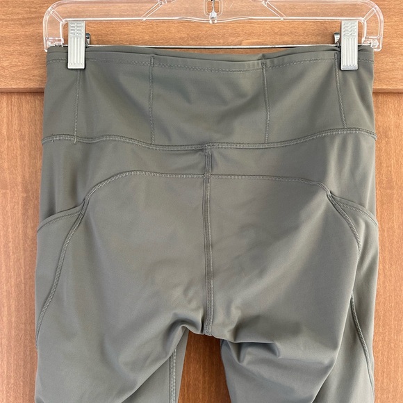 Lululemon Fast & Free Crop II Nulux 19" Grey Sage size 8 W6AS5S - Picture 9 of 16